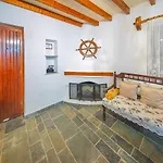 Вилла Petrochtisto Coastal Escape With Pool And Sea Views *