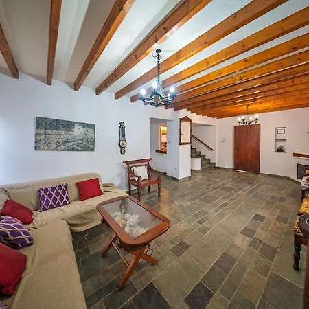 Petrochtisto Coastal Escape With Pool And Sea Views Вилла Помос