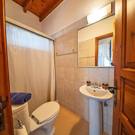 Villa Petrochtisto Coastal Escape With Pool And Sea Views