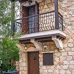 Petrochtisto Coastal Escape With Pool And Sea Views וילה *