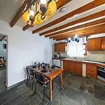 Petrochtisto Coastal Escape With Pool And Sea Views